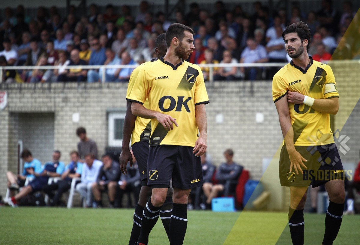 nac kortrijk [2 1] [44 van 92]